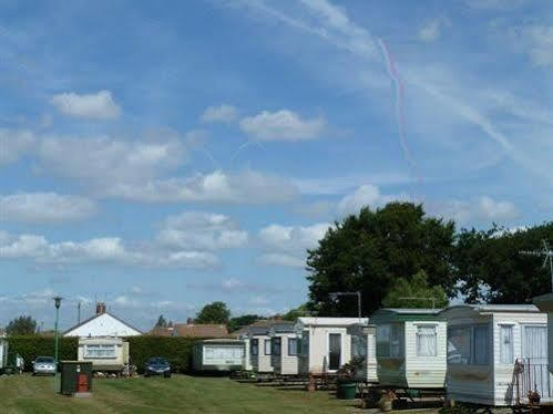 ホテルCopthorne Caravans Merston エクステリア 写真